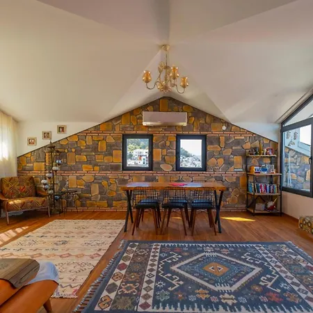 Lägenhet Deniz Loft Fethiye